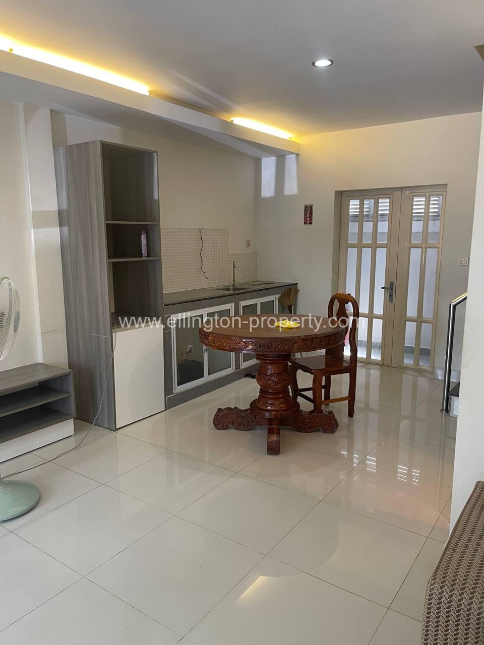 Villa For Rent In Borey Peng Huoth Boerng Snor - Ellington Property