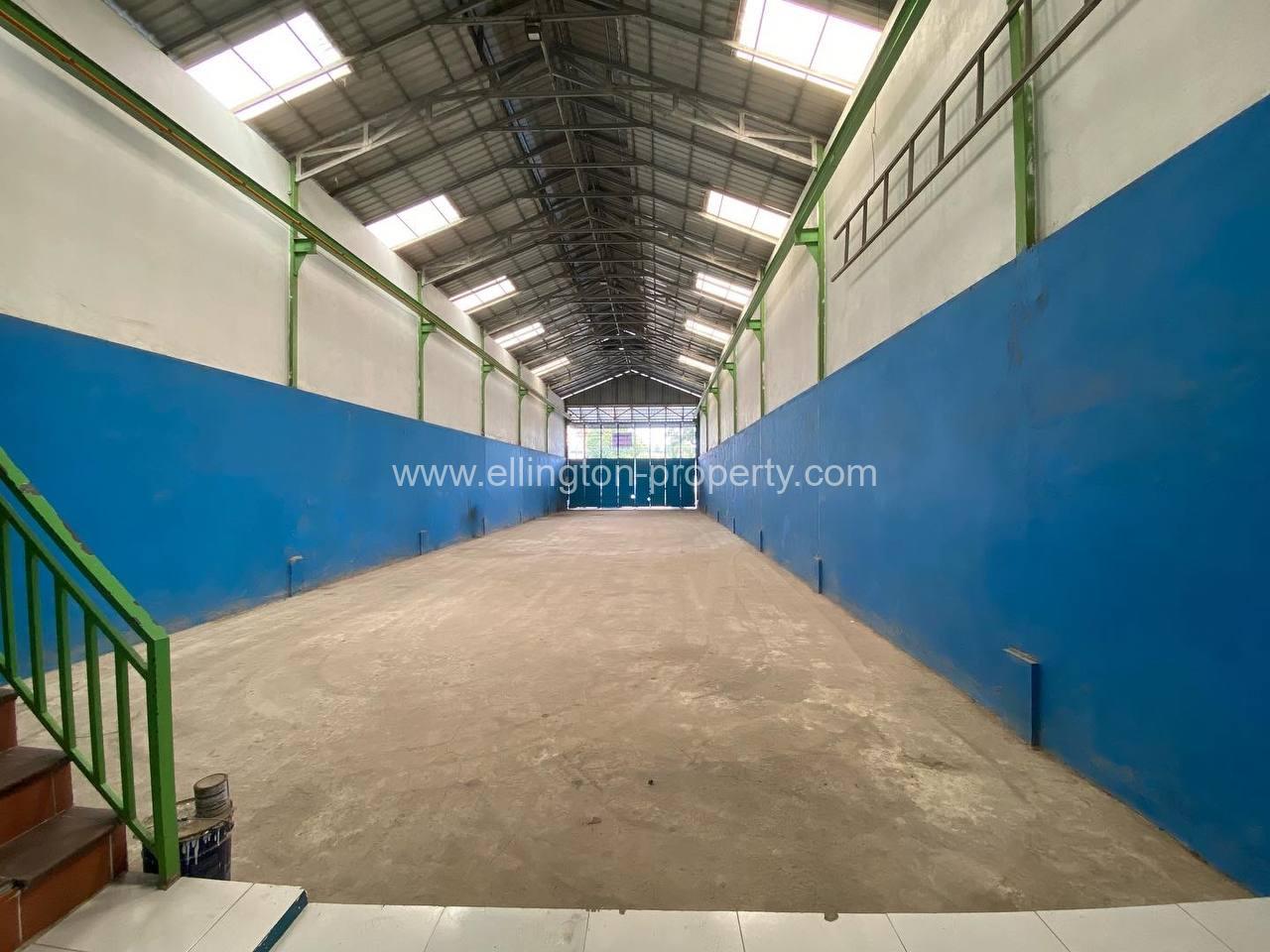 Warehouse For Rent In Chroy Congva - Ellington Property