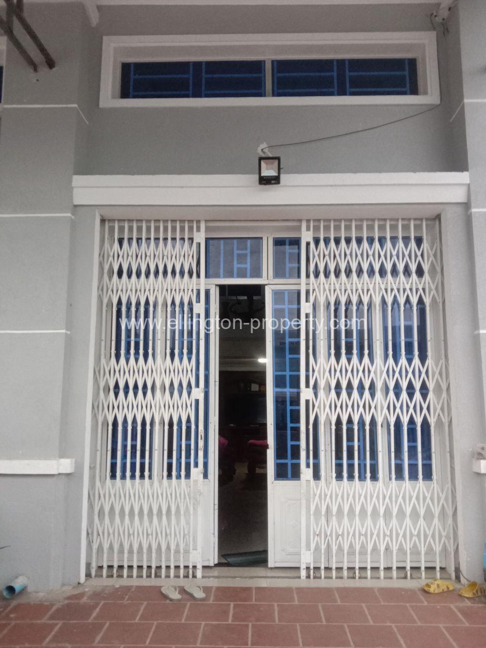 Flat House For Rent In Borey Lt  - Ellington Property