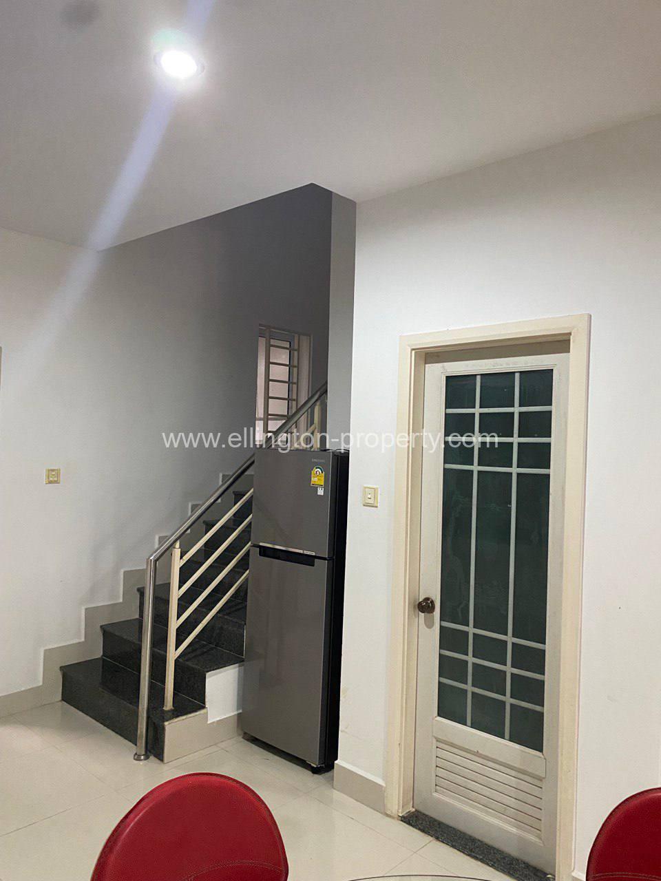 Villa For Rent In Chbar Ampov - Ellington Property