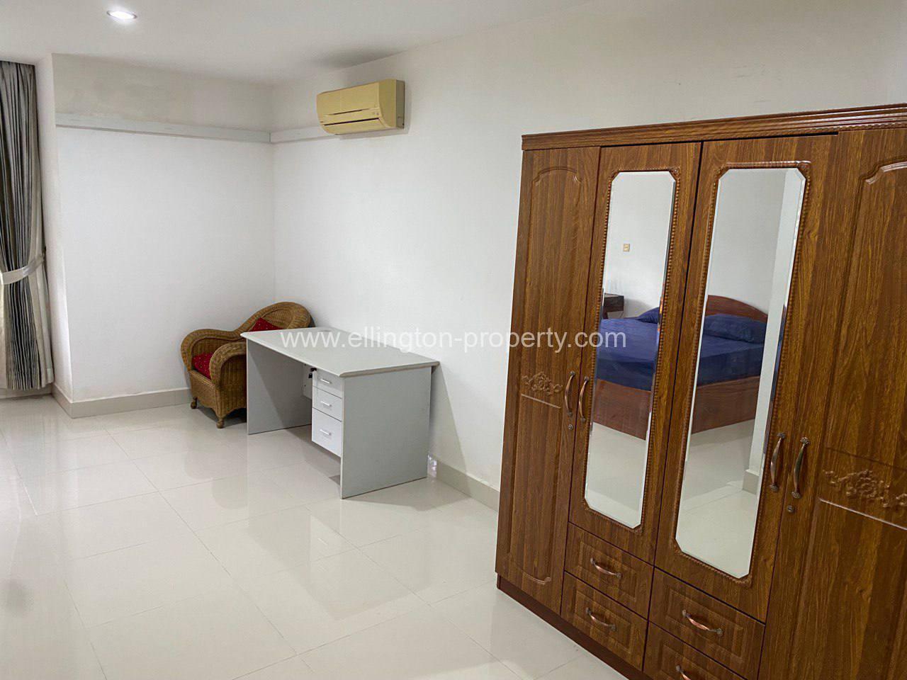 Villa For Rent In Chbar Ampov - Ellington Property