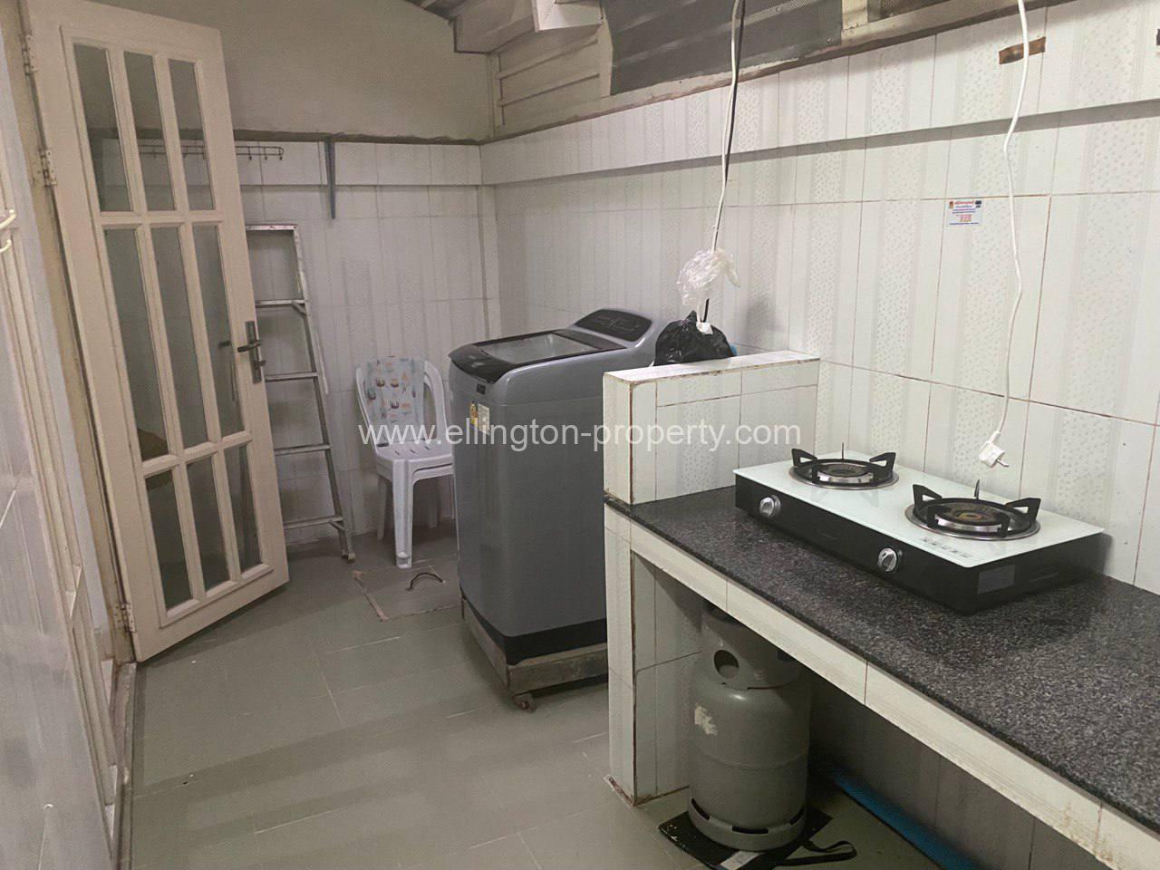 Villa For Rent In Chbar Ampov - Ellington Property