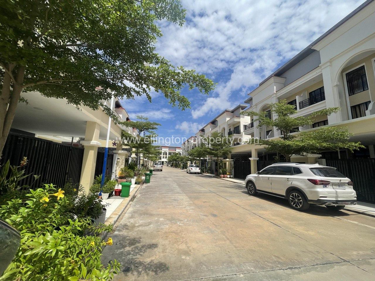 Villa For Rent In Borey Sambath Men Heng - Ellington Property