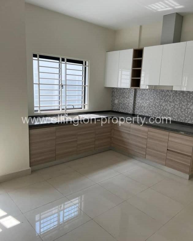 Flat House For Rent In Borey Peng Houth Beong Snor - Ellington Property