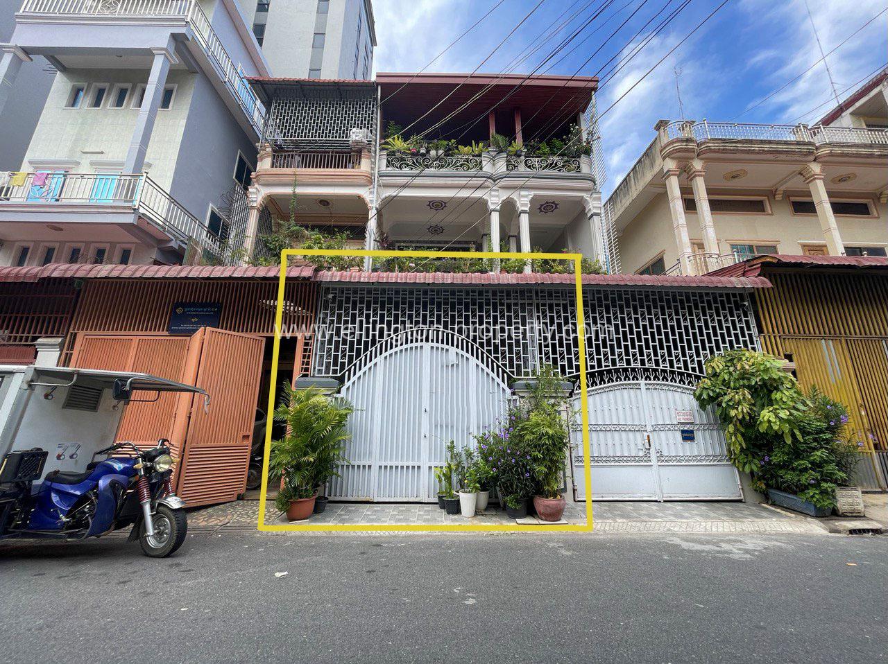 Flat House For Rent In Bkk3 - Ellington Property