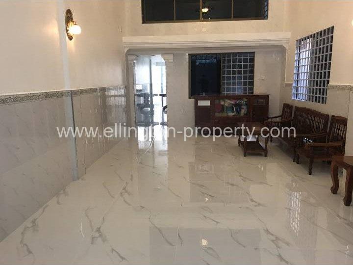 Flat House For Rent In Bkk3 - Ellington Property