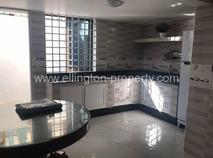 Flat House For Rent In Bkk3 - Ellington Property