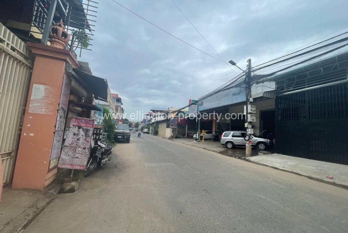 Warehouse For Rent In Sen Sok  - Ellington Property