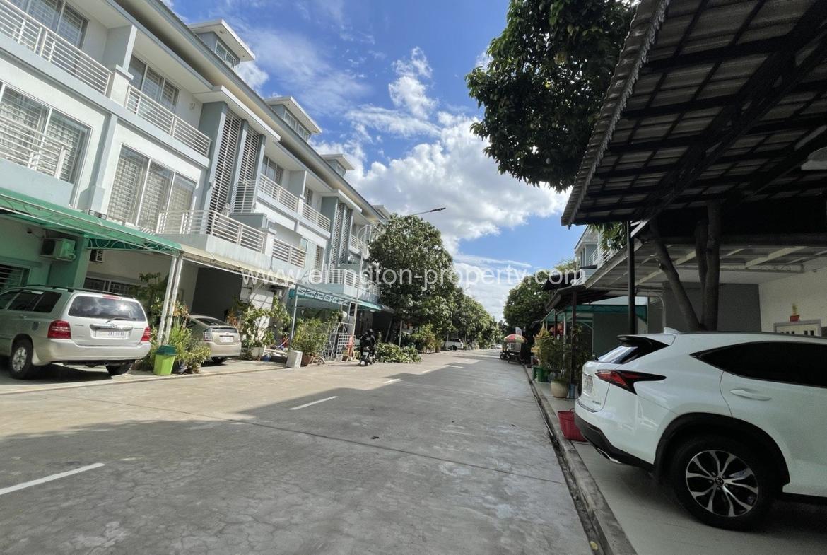 Villa For Rent In Borey Peng Houth - Ellington Property