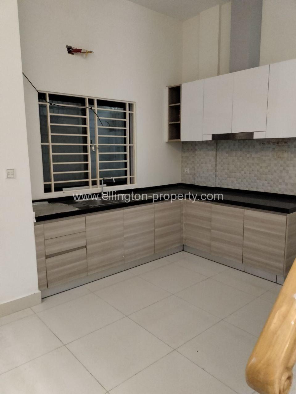 Flat House For Rent In Borey Peng Huoth Boerng Snor - Ellington Property