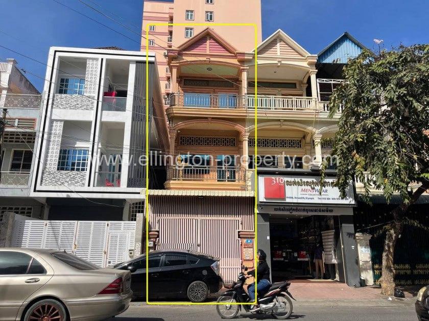 Shophouse For Rent In Bkk - Ellington Property