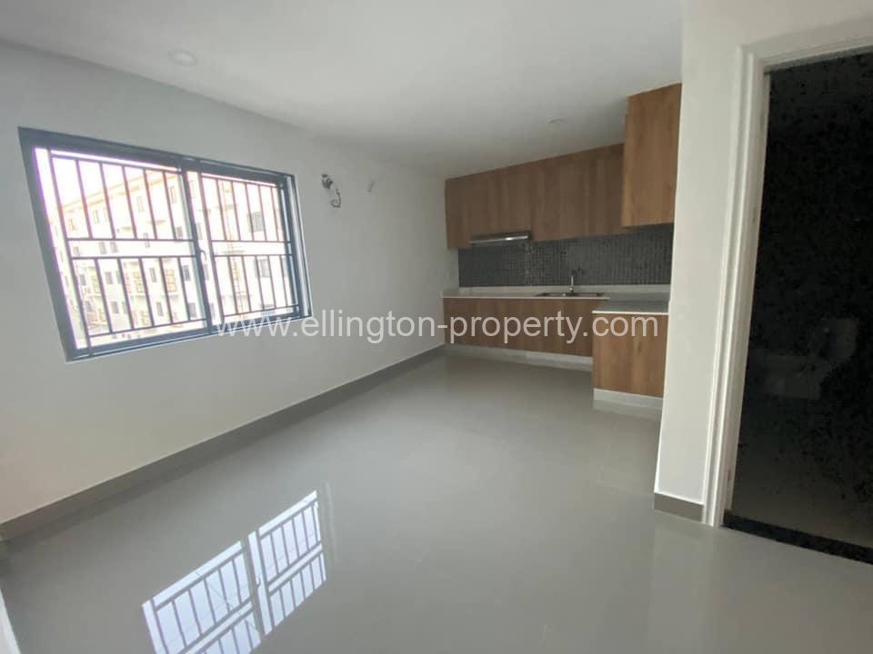 Shophouse For Rent In Mean Chey - Ellington Property