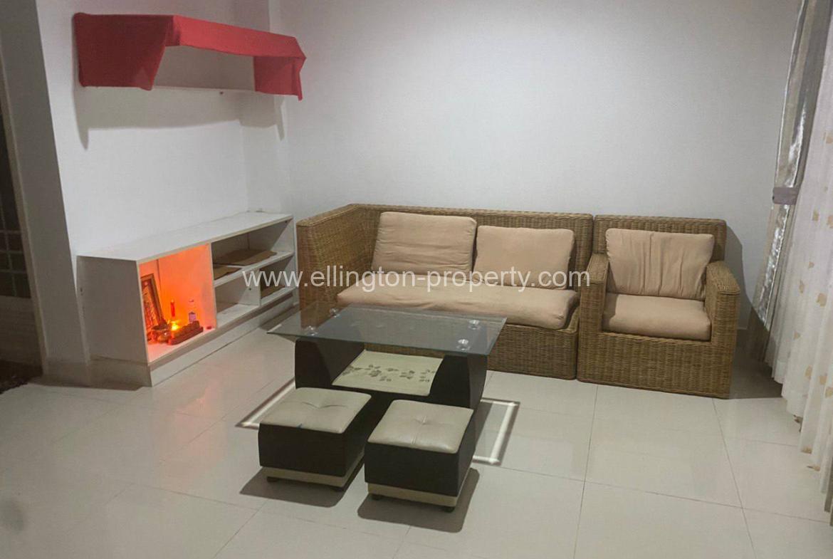 Villa For Rent In Chbar Ampov - Ellington Property