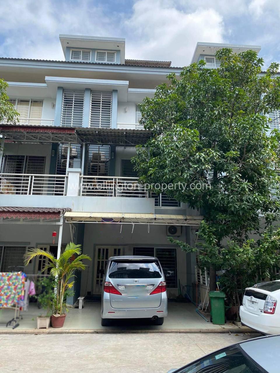 Villa For Rent In Borey Peng Huoth Boerng Snor - Ellington Property