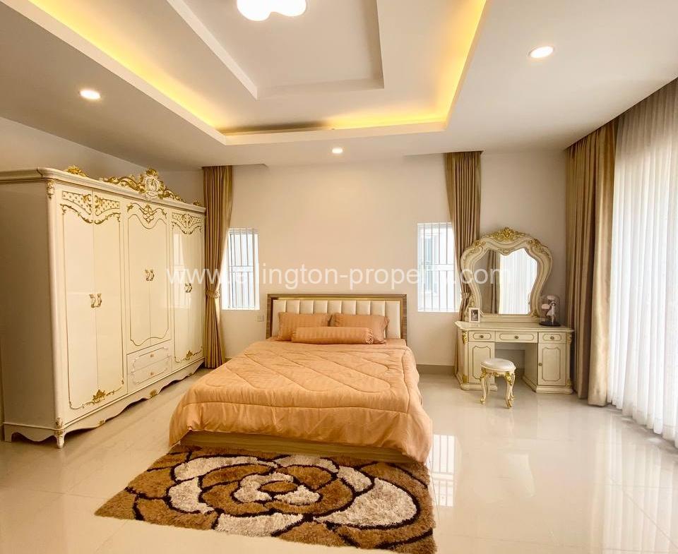 Twin Villa For Rent In Sen Sok  - Ellington Property