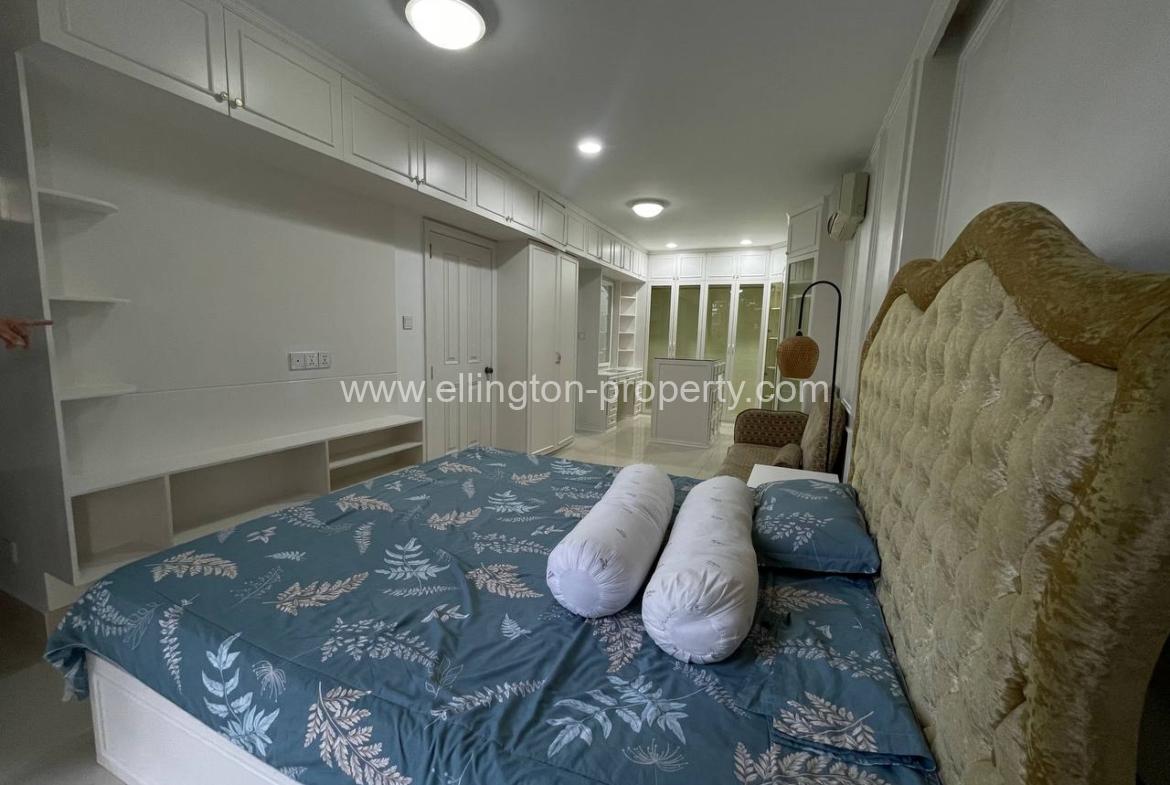 Villa For Rent In Borey Peng Huoth Boerng Snor - Ellington Property