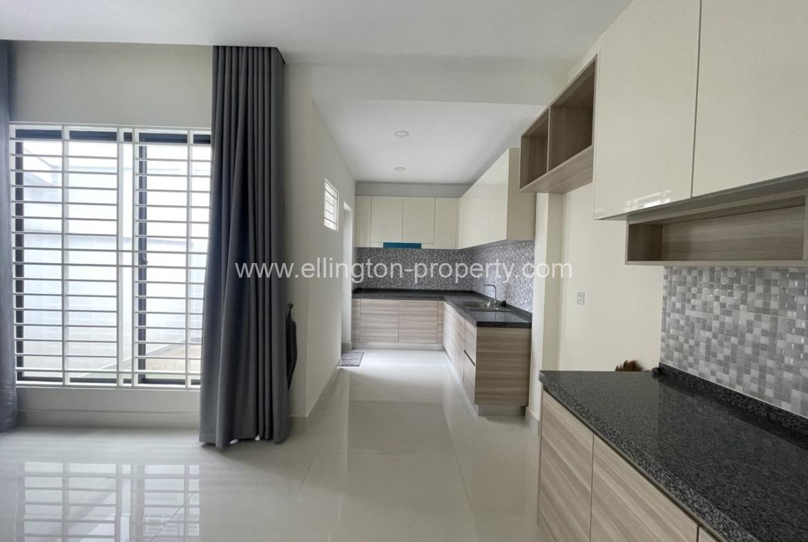 Villa For Rent In Borey Peng Houth - Ellington Property