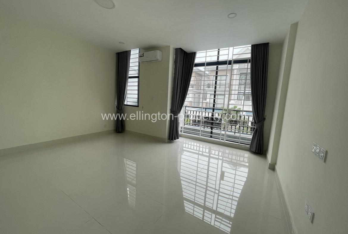 Villa For Rent In Borey Peng Houth - Ellington Property