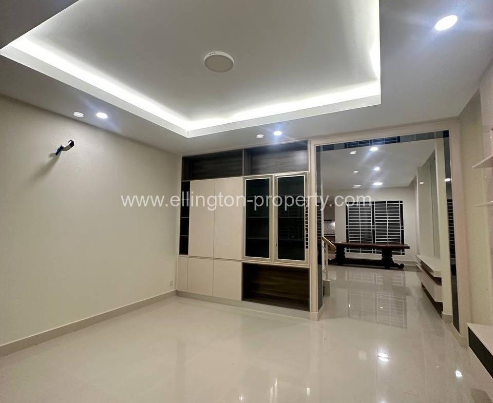 Villa For Rent In Borey Peng Houth Beong Snor - Ellington Property