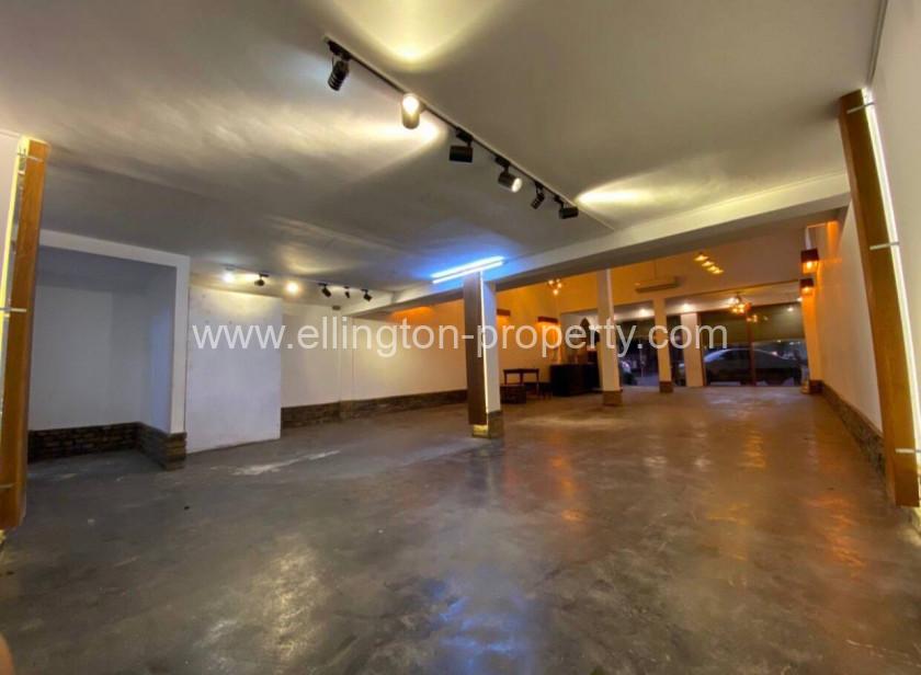 Shop For Rent Im Doun Penh Area - Ellington Property