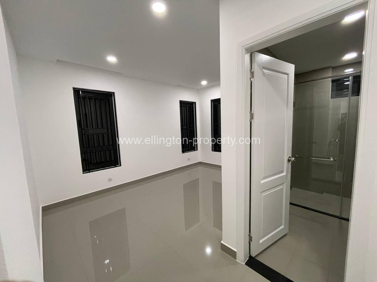 Villa Qeen For Sale In Borey Chip Mong Pur Chen Tong - Ellington Property