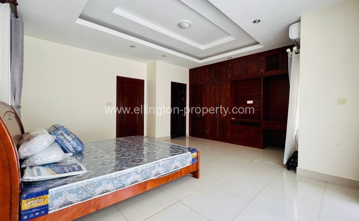 Villa For Rent In Borey Phnom Penh Tmei - Ellington Property