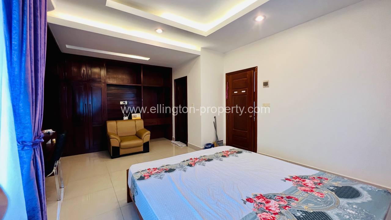 Villa For Rent In Borey Phnom Penh Tmei - Ellington Property