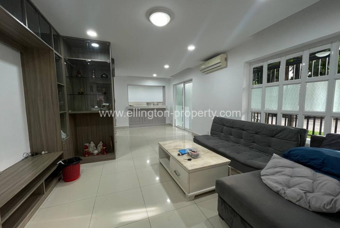 Villa For Rent In Borey Peng Huoth Boerng Snor - Ellington Property