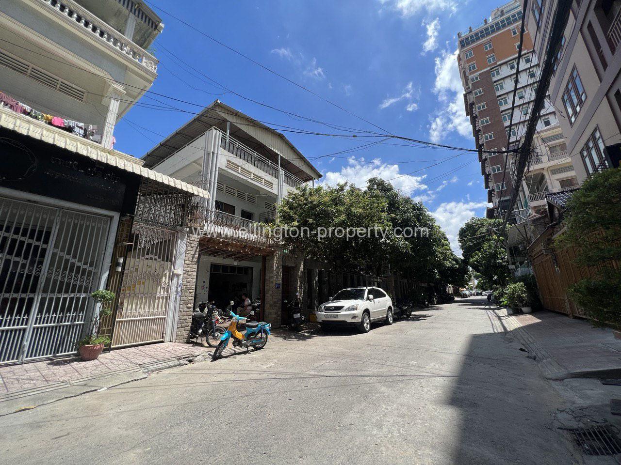 Shophouse For Rent In Chamka Mon - Ellington Property