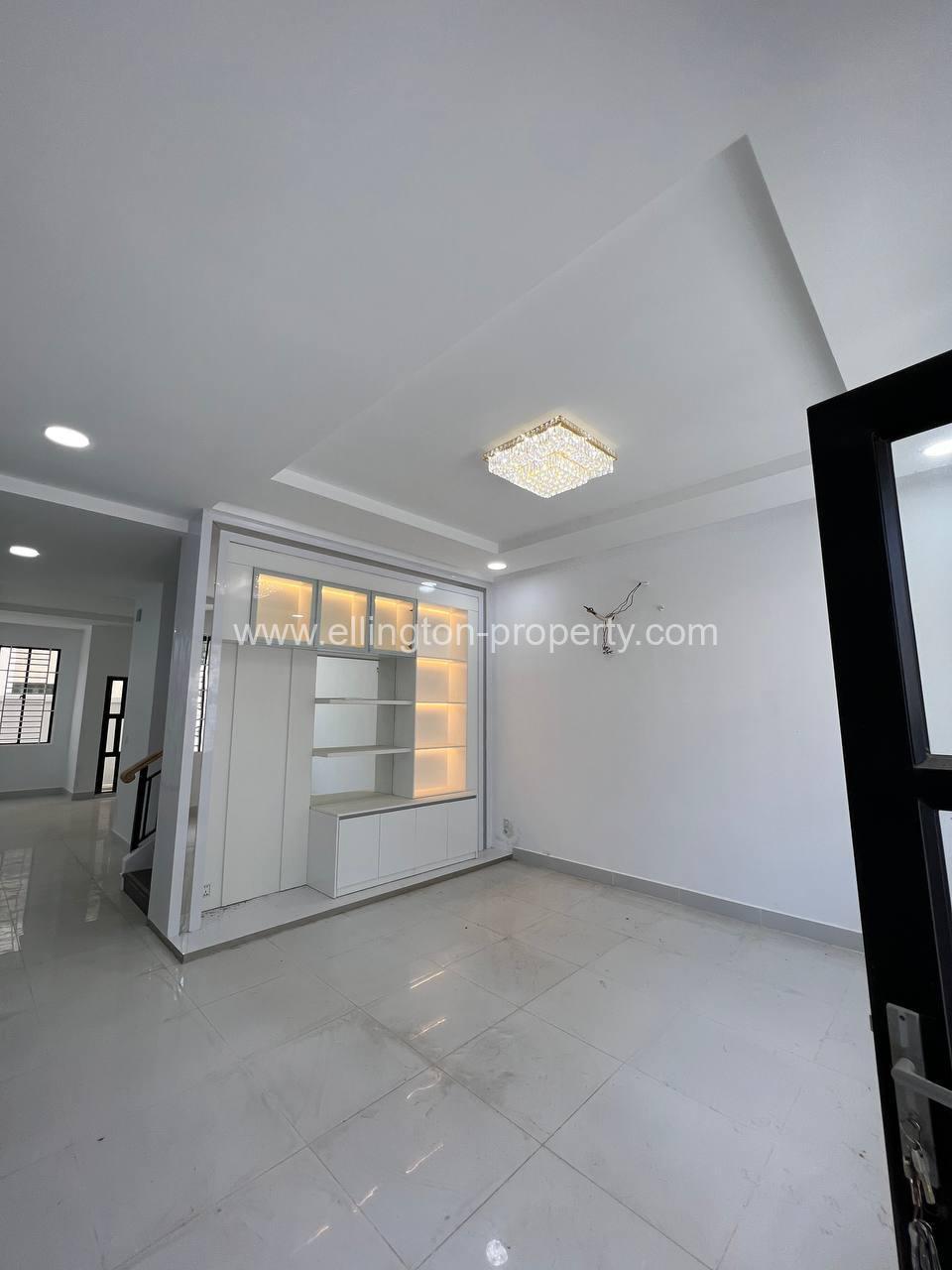 Villa (a) For Rent In Chbar  Ampov - Ellington Property