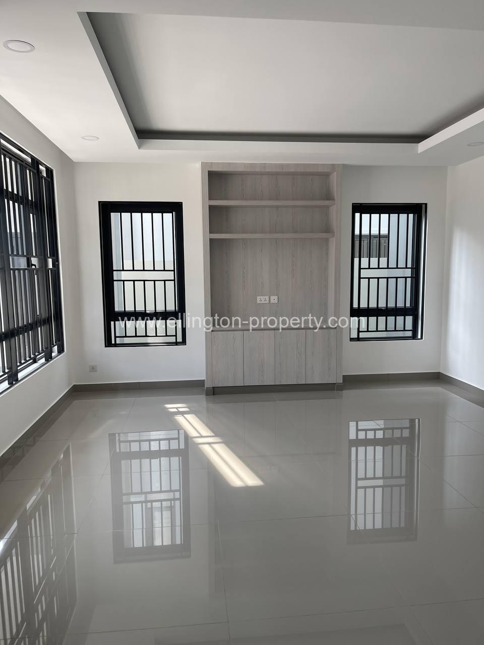 Villa Qeen For Sale In Borey Chip Mong Pur Chen Tong - Ellington Property