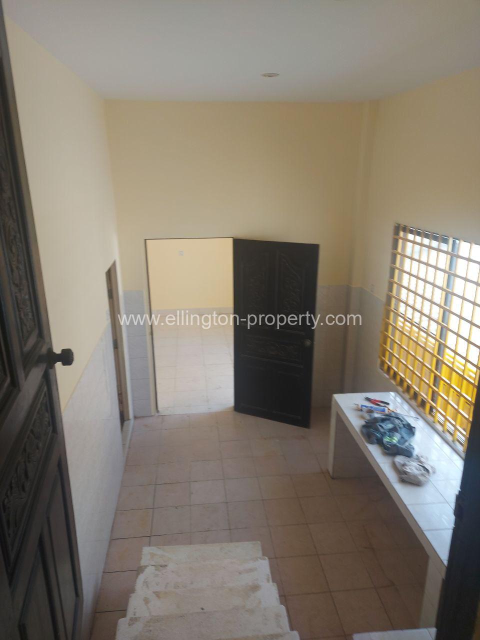 Flat House For Rent In Chamka Mon - Ellington Property