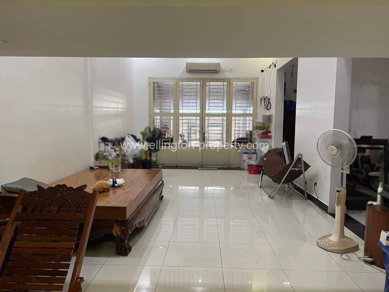 Villa For Sale In Chamka Mon - Ellington Property