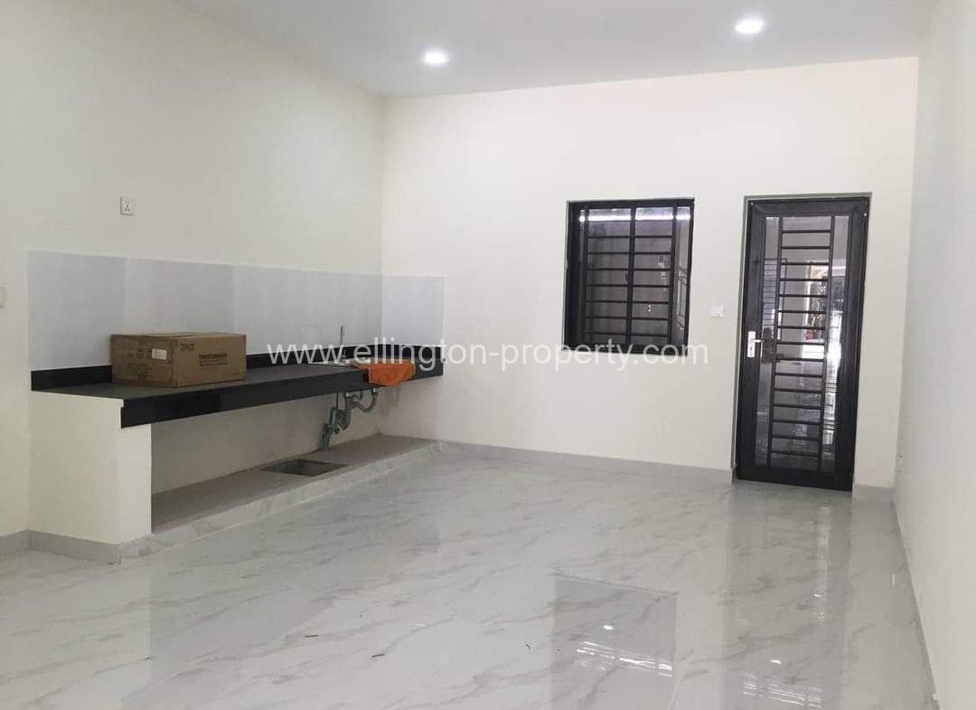 Villa ( Lb ) For Rent In Borey Dara Samnang  - Ellington Property