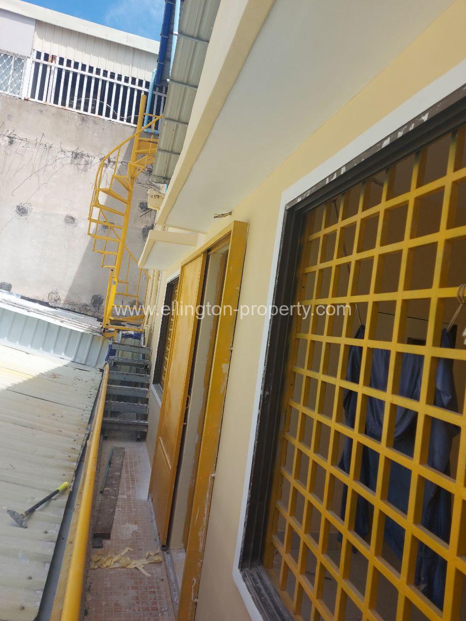 Flat House For Rent In Chamka Mon - Ellington Property