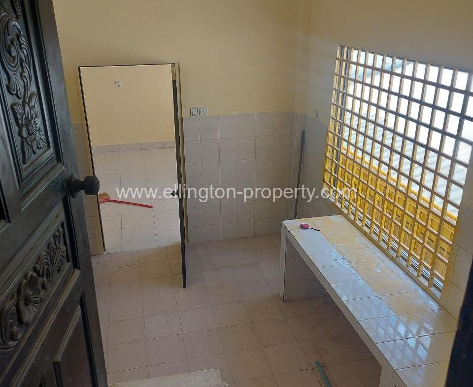 Flat House For Rent In Chamka Mon - Ellington Property