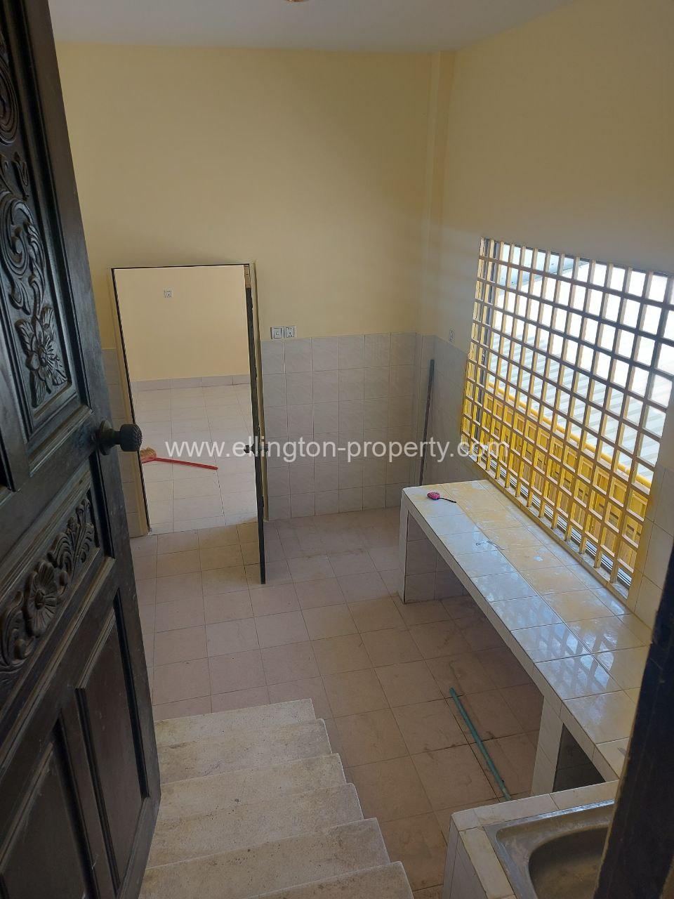 Flat House For Rent In Chamka Mon - Ellington Property