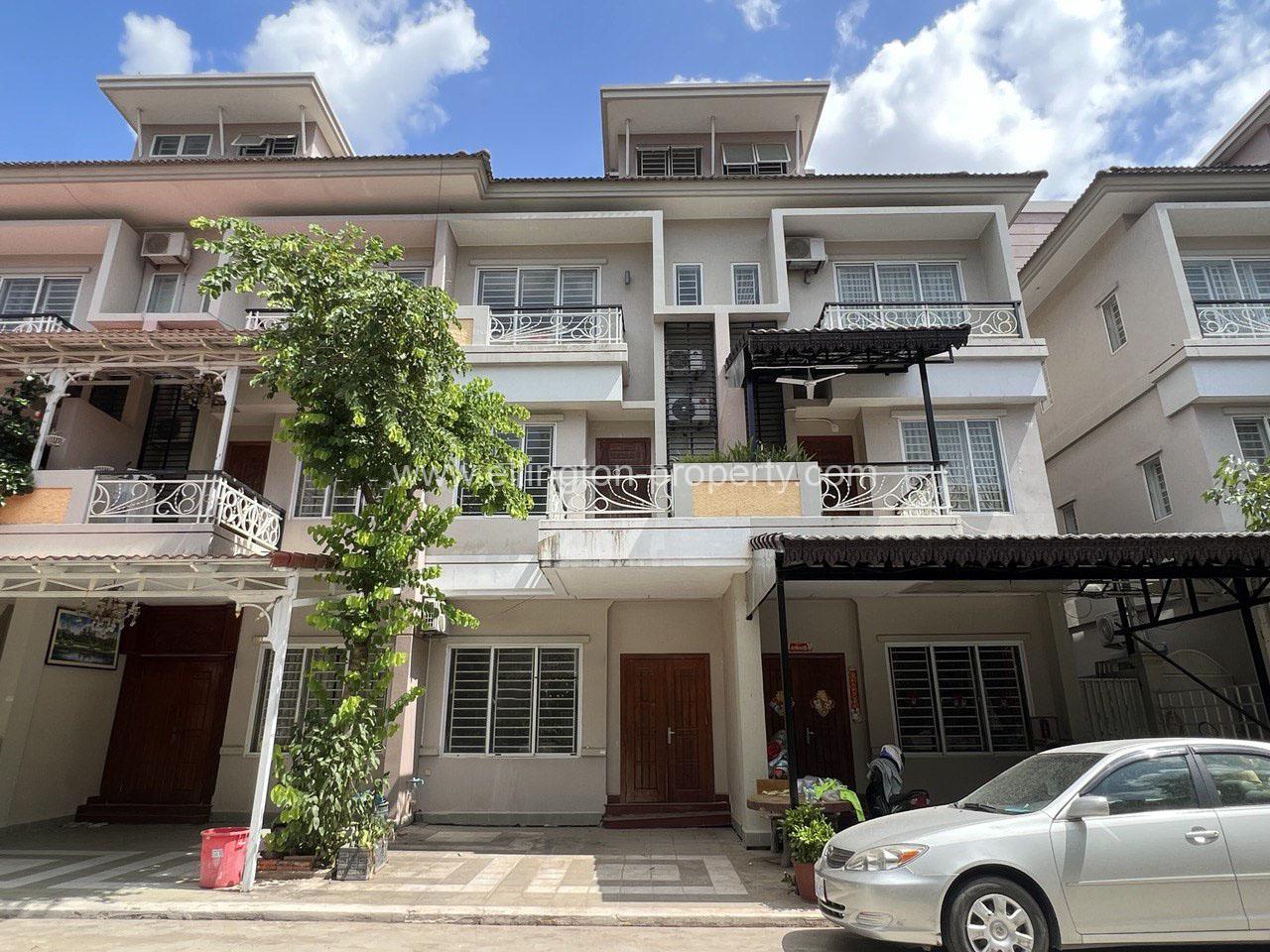 Villa For Rent In Borey Peng Huoth Boerng Snor - Ellington Property