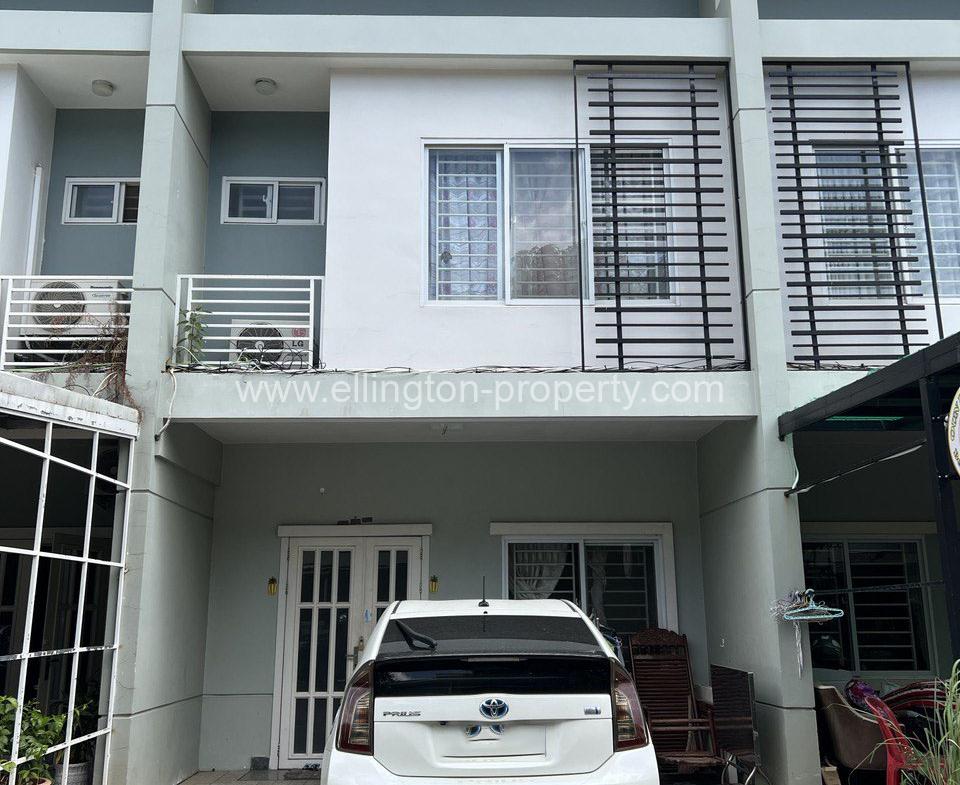 Villa For Rent In Chbar Ampov Area - Ellington Property