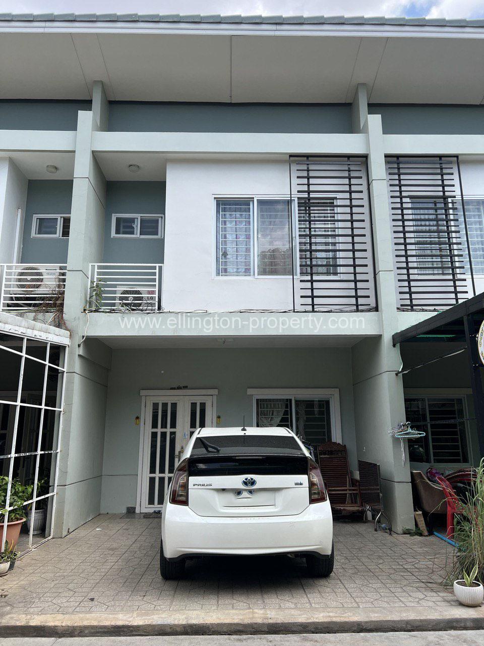 Villa For Rent In Chbar Ampov Area - Ellington Property