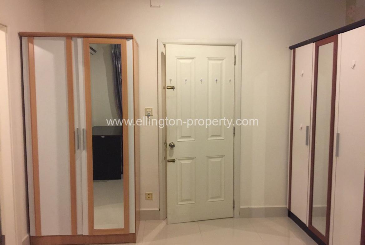 Villa For Rent In Chbar Ampov Area - Ellington Property