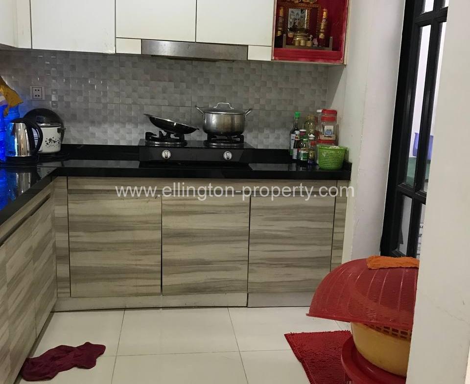 Villa For Rent In Borey Peng Huoth Boerng Snor - Ellington Property