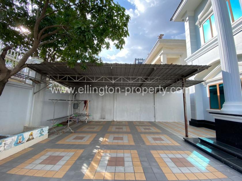 Villa For Rent In Toul Kork Area - Ellington Property