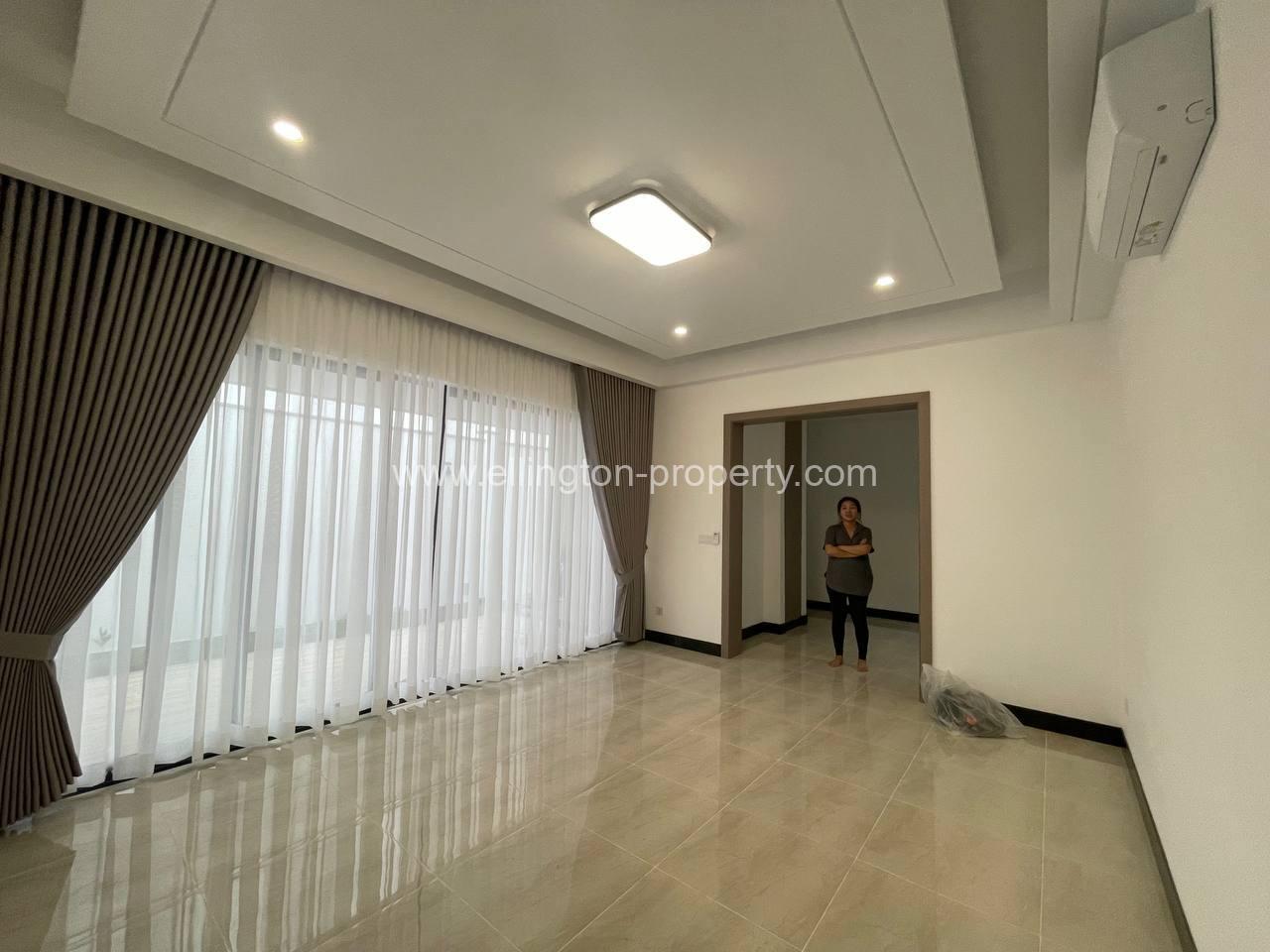 Link House For Rent In Borey Phnom Penh Park - Ellington Property