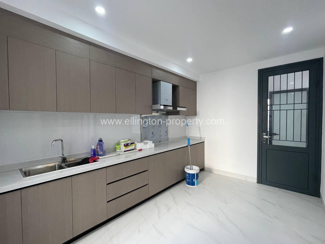 Link House For Rent In Borey Phnom Penh Park - Ellington Property