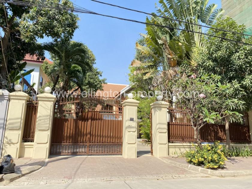 Villa For Rent In Toul Kork Area - Ellington Property