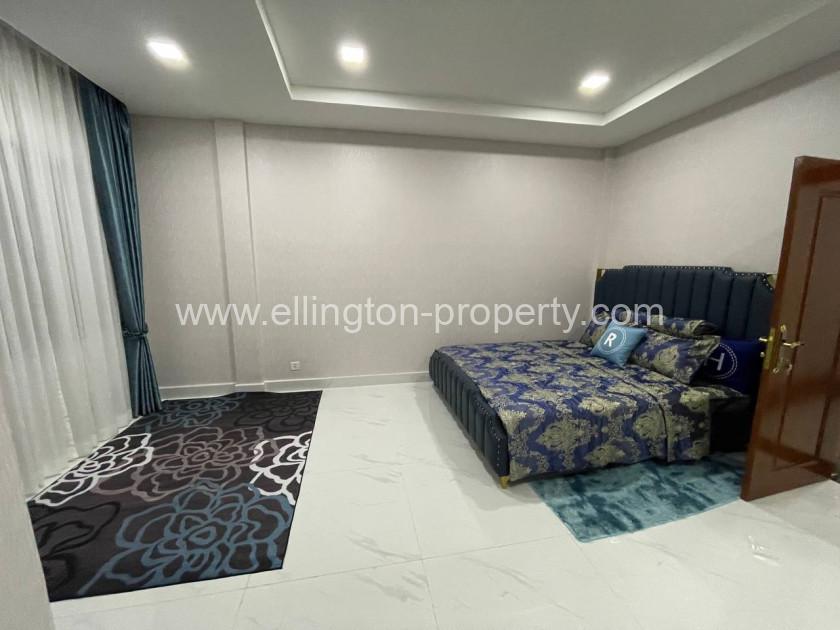 Villa For Rent In Sensok Area - Ellington Property