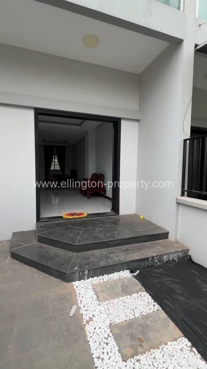 Villa For Rent In Siem Reap - Ellington Property