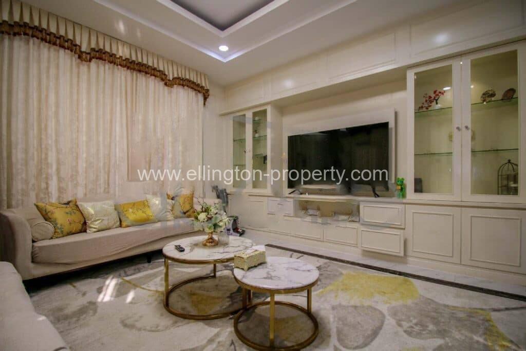 Villa For Rent In Chbar Ampov Area - Ellington Property