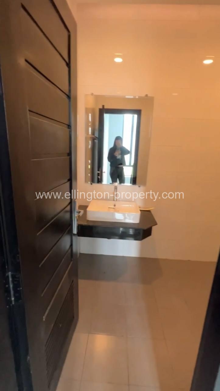 Villa For Rent In Siem Reap - Ellington Property